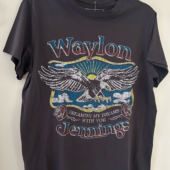 NWT✨ Maternity Waylon Jennings Graphic Tee - Picture 2 of 6